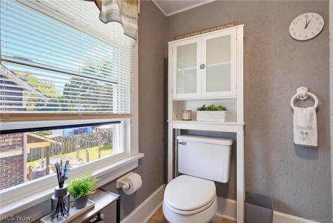 218 W Harrison Street Alliance OH 44601