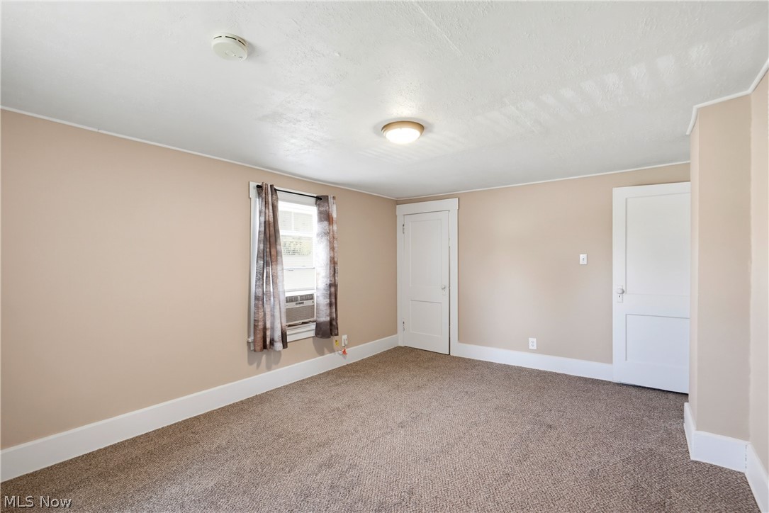 218 W Harrison Street Alliance OH 44601
