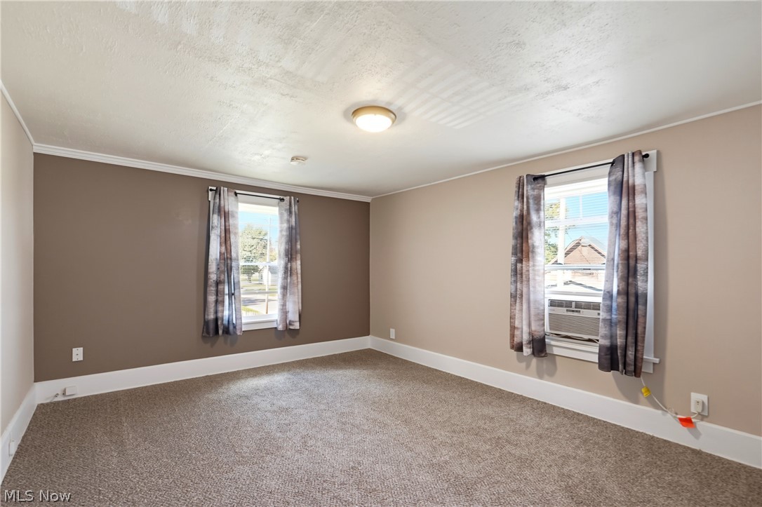 218 W Harrison Street Alliance OH 44601