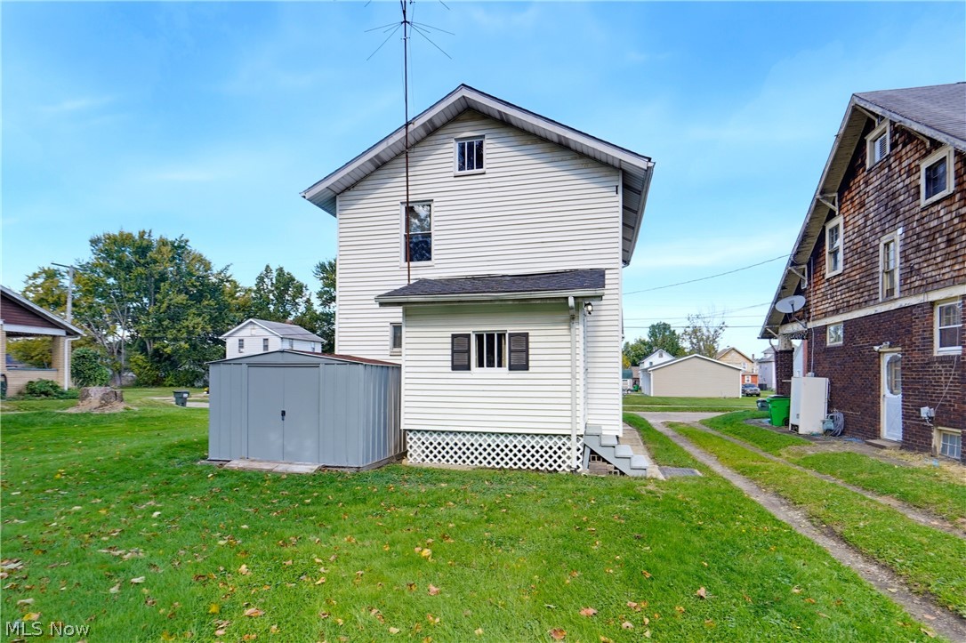218 W Harrison Street Alliance OH 44601