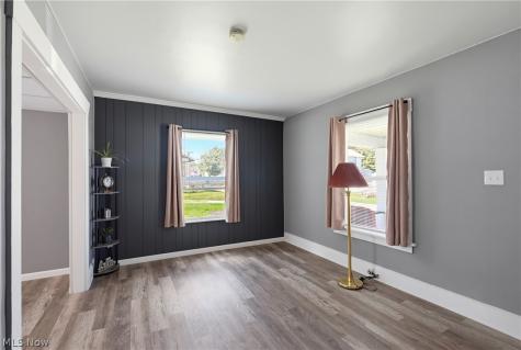 218 W Harrison Street Alliance OH 44601