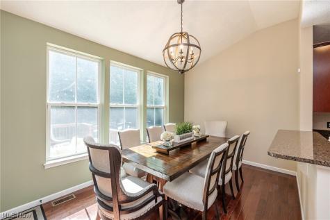 9011 Moss Pointe Circle Olmsted Twp OH 44138