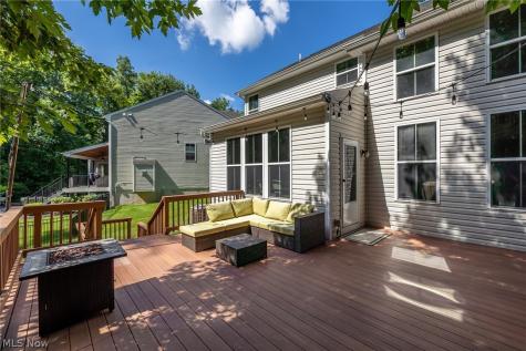 9011 Moss Pointe Circle Olmsted Twp OH 44138