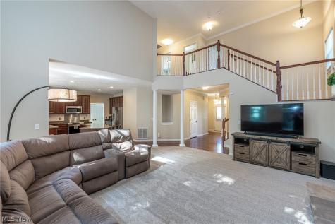 9011 Moss Pointe Circle Olmsted Twp OH 44138