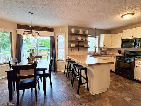 5920 Province Court Lorain OH 44053