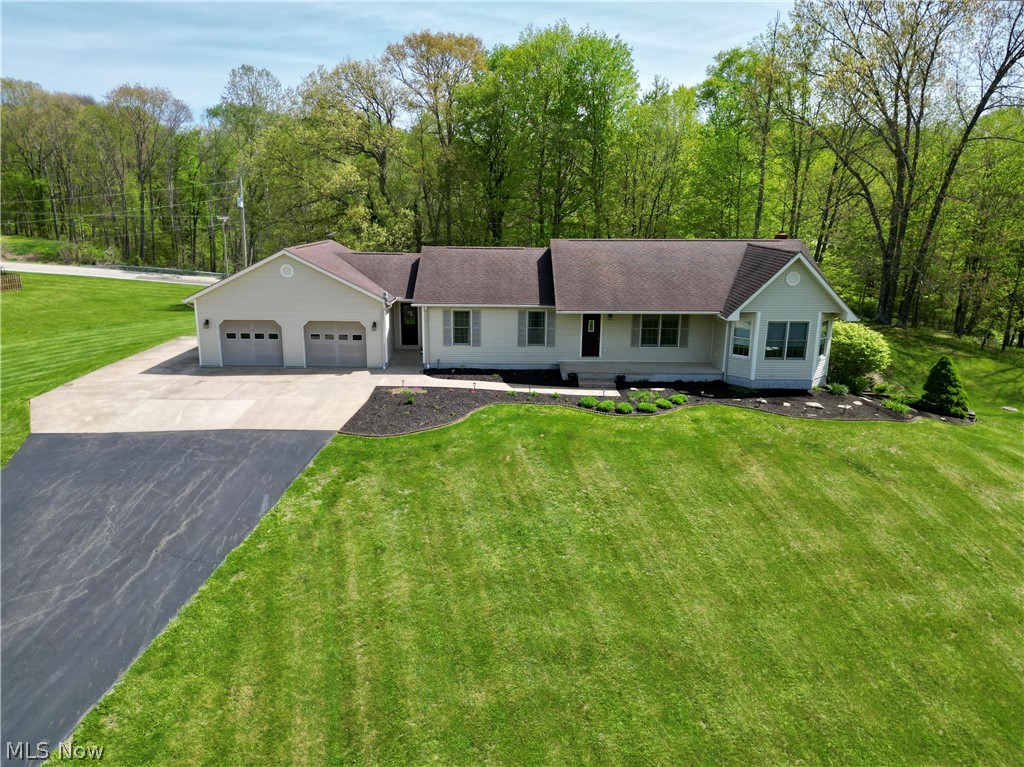 8600 Honeysuckle Drive Dresden OH 43821