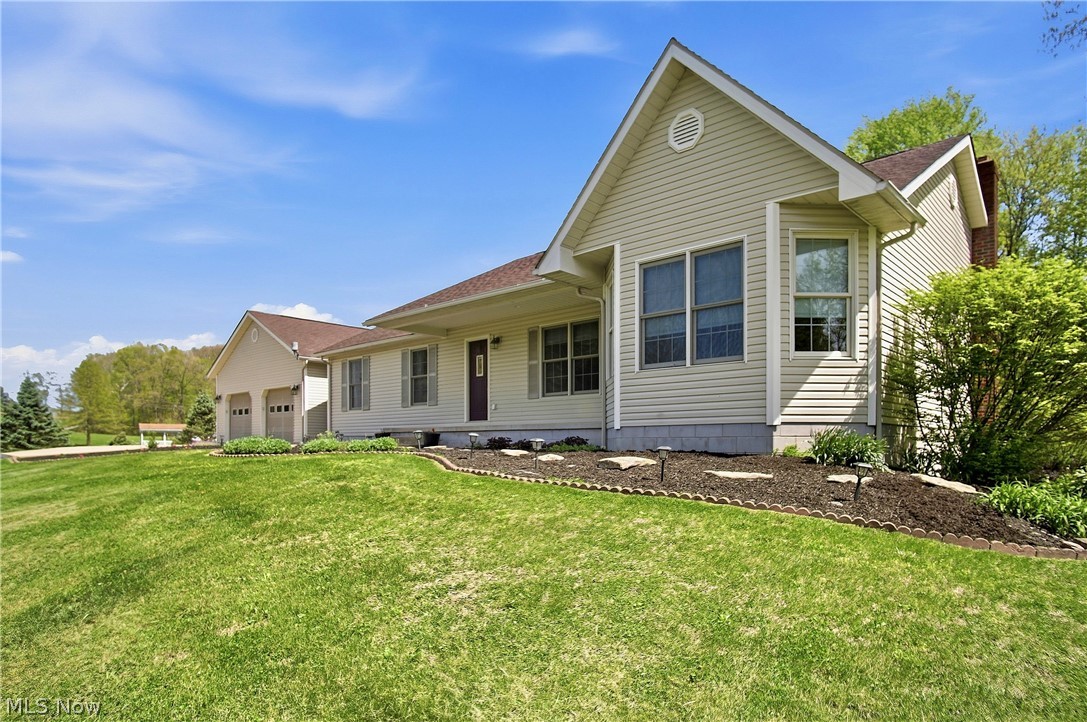 8600 Honeysuckle Drive Dresden OH 43821