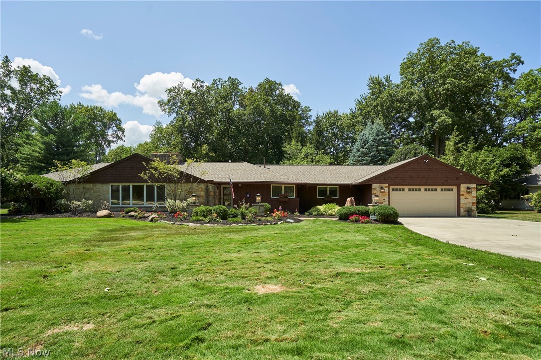 994 Worton Park Drive Mayfield Village OH 44143