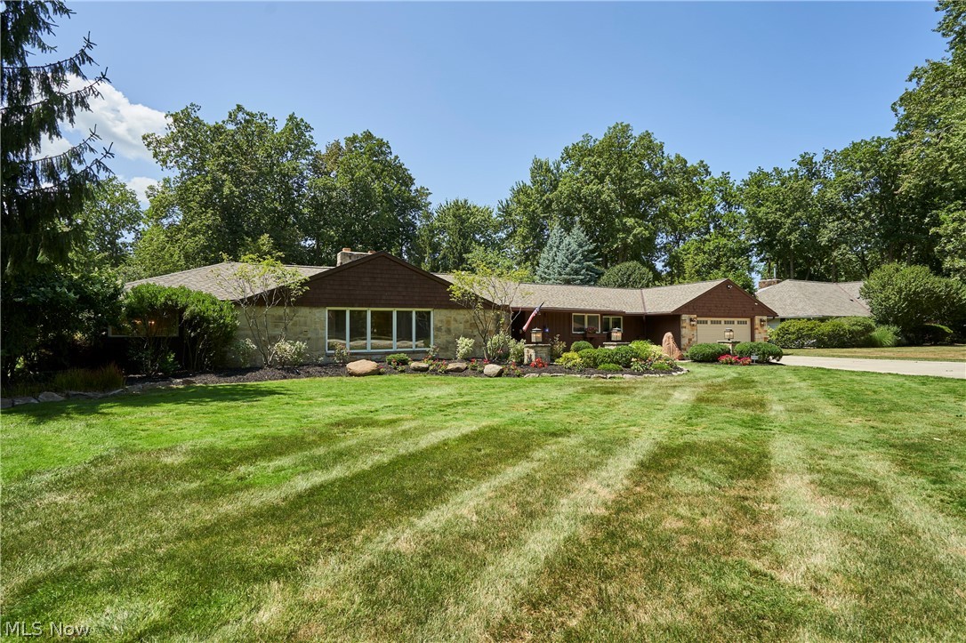 994 Worton Park Drive Mayfield Village OH 44143