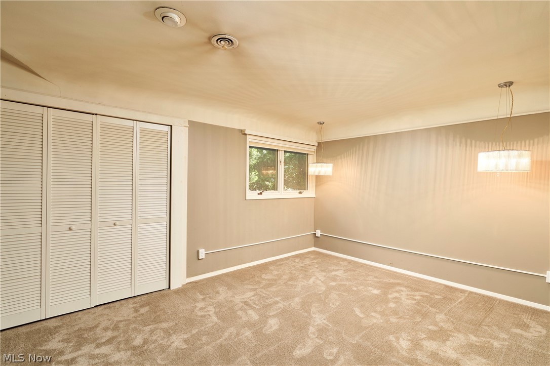 994 Worton Park Drive Mayfield Village OH 44143