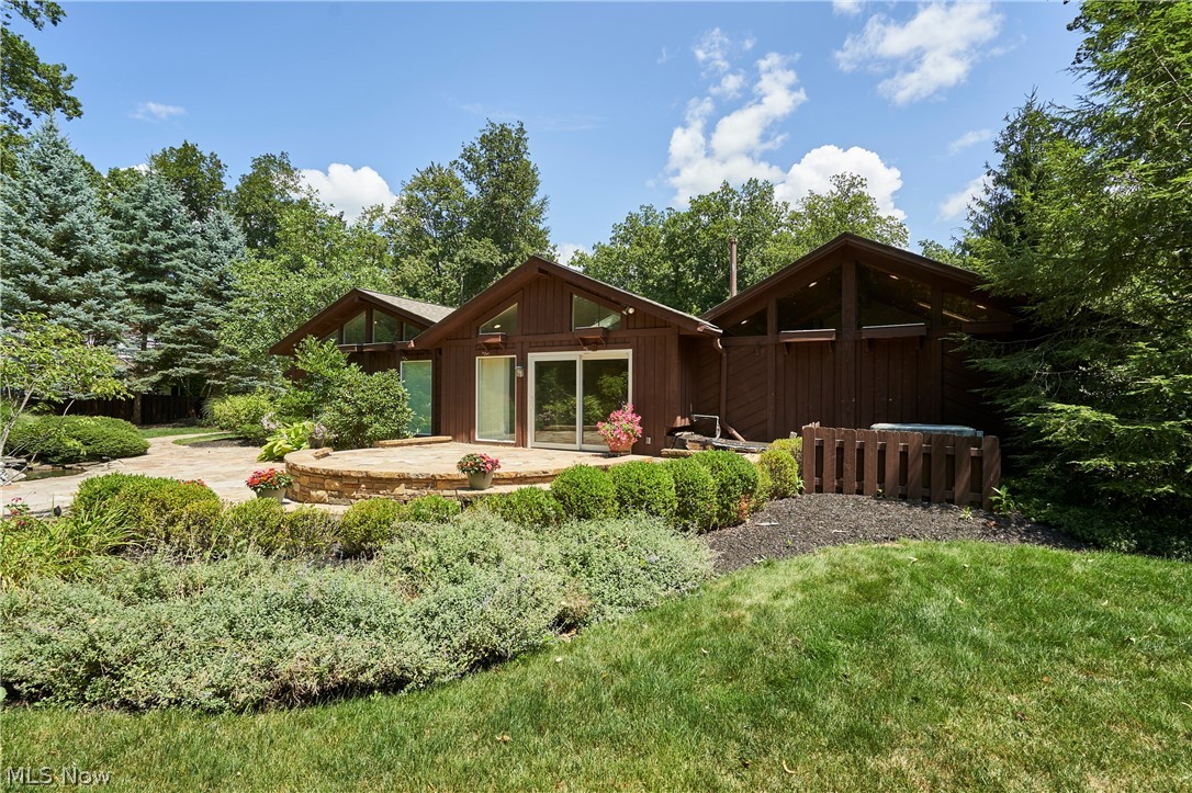 994 Worton Park Drive Mayfield Village OH 44143