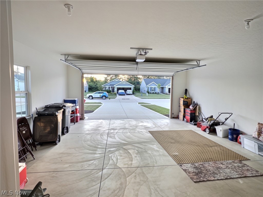118 W Spring Drive Elyria OH 44035