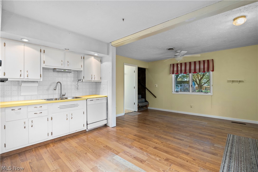 464 Annis Road South Amherst OH 44001