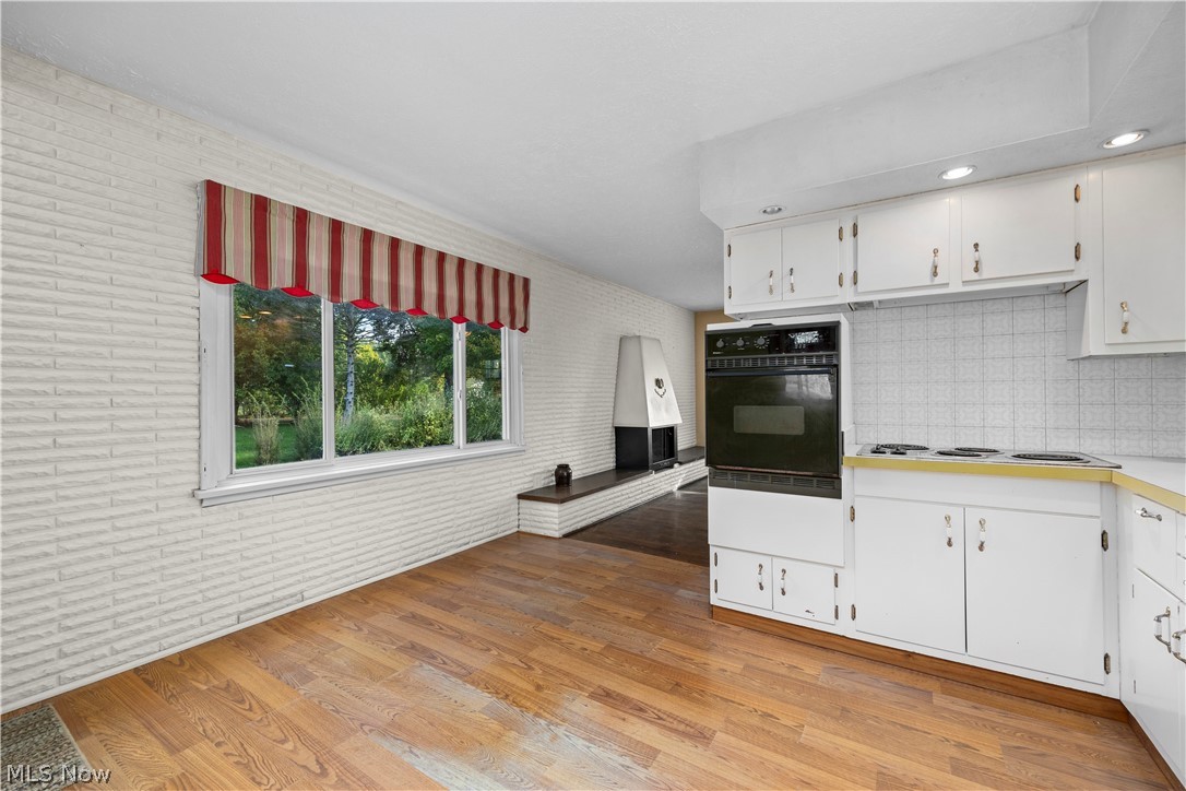 464 Annis Road South Amherst OH 44001