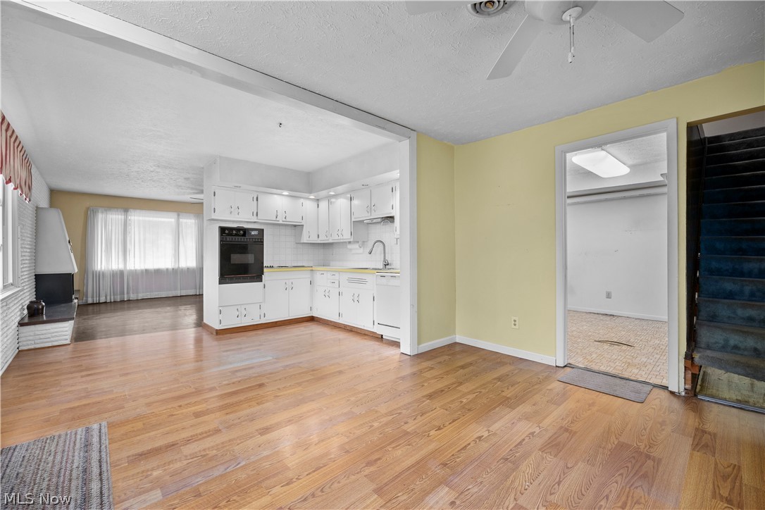 464 Annis Road South Amherst OH 44001