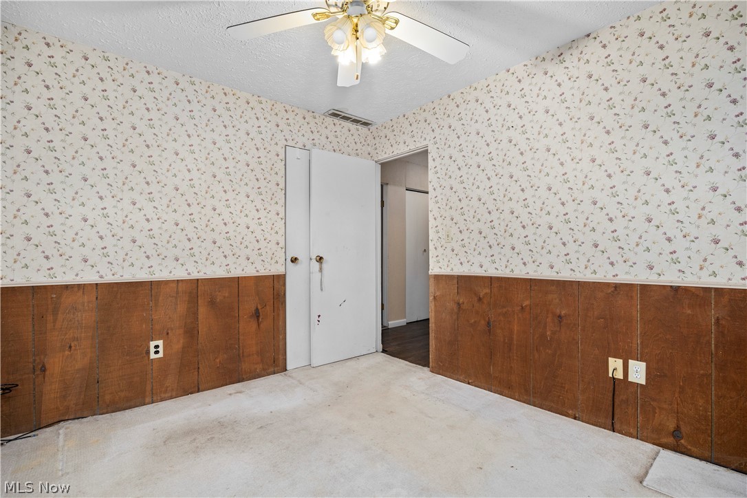 464 Annis Road South Amherst OH 44001