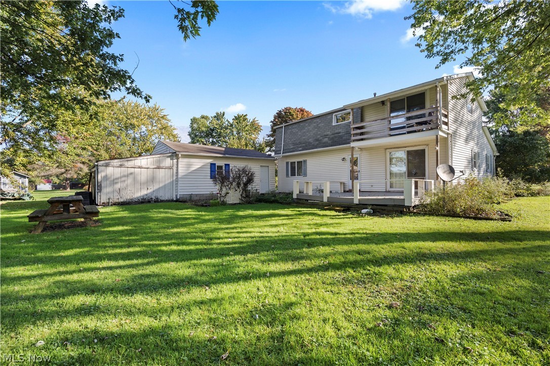 464 Annis Road South Amherst OH 44001