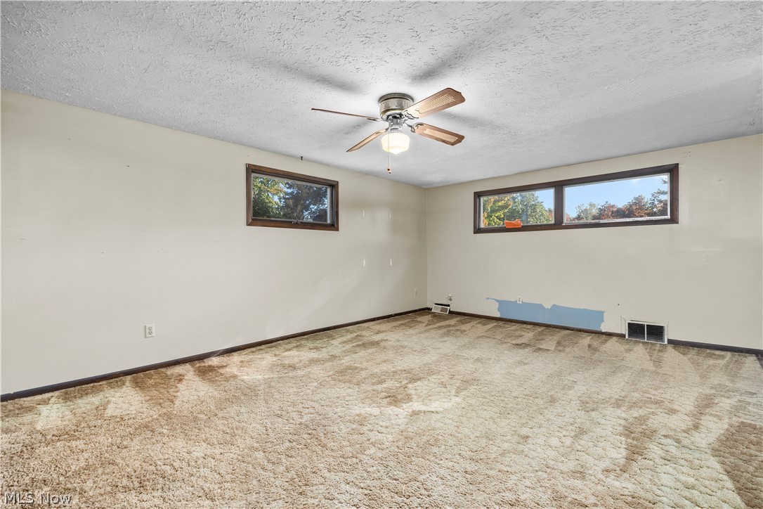 464 Annis Road South Amherst OH 44001