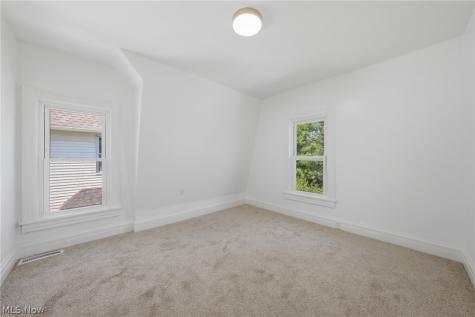 1339 W 95th Street Cleveland OH 44102