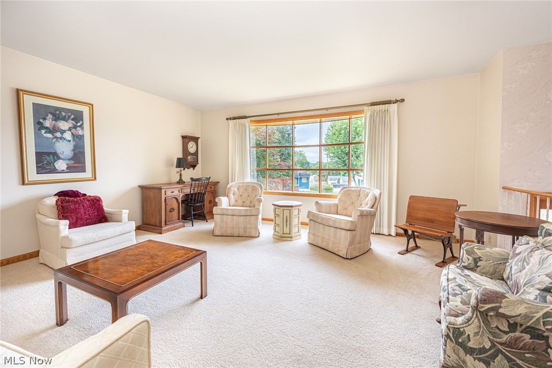 1807 Winding Drive Coshocton OH 43812
