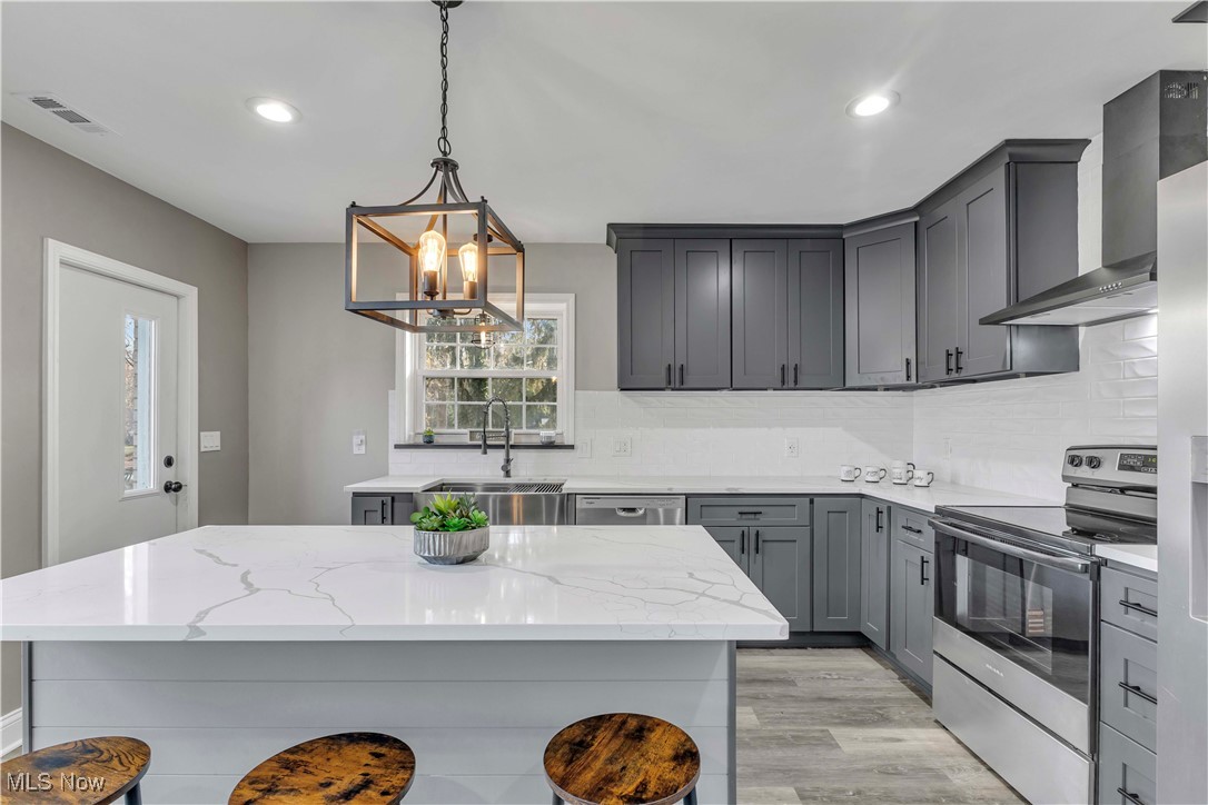 3809 Powell Avenue Akron OH 44319