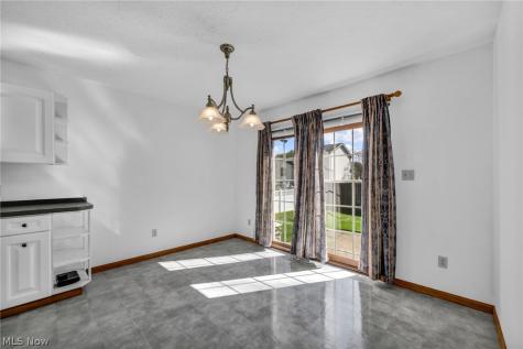 441 Pemberton Drive Elyria OH 44035