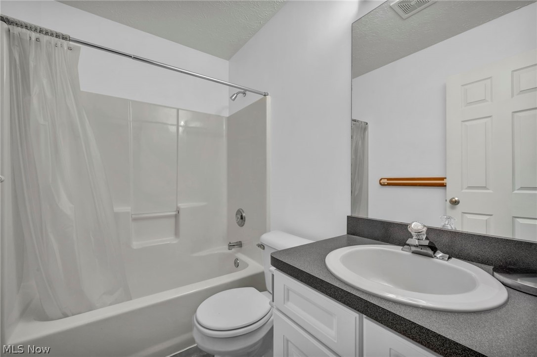 441 Pemberton Drive Elyria OH 44035