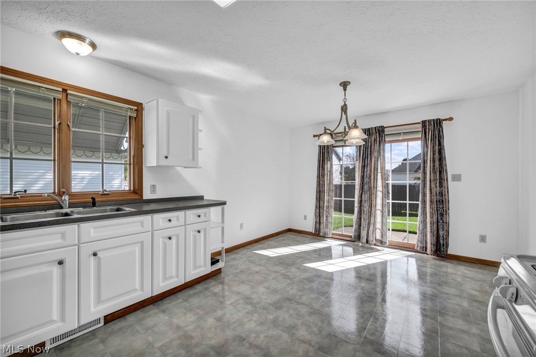 441 Pemberton Drive Elyria OH 44035