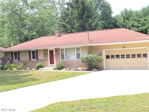 1009 Florence Drive Macedonia OH 44056