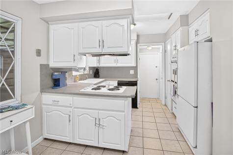 25846 Yeoman Drive Westlake OH 44145