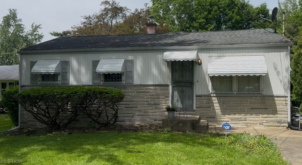 578 Dean Avenue Youngstown OH 44505
