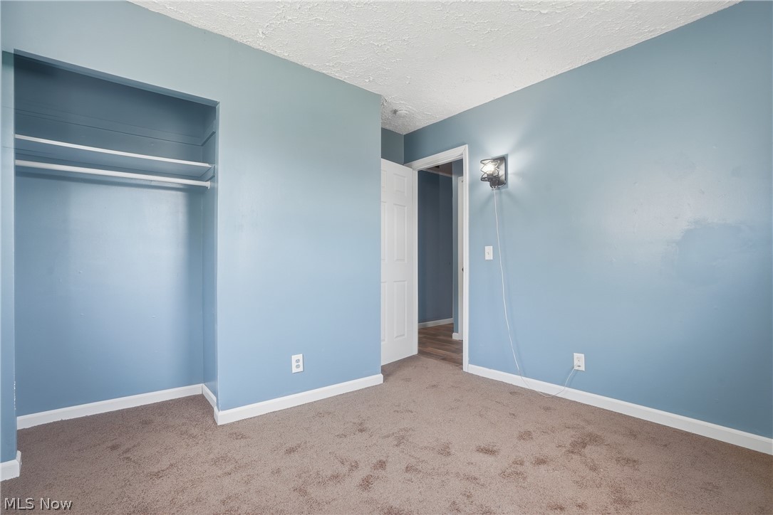 2708 19th Street NE Canton OH 44705