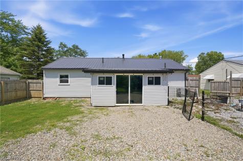 2708 19th Street NE Canton OH 44705