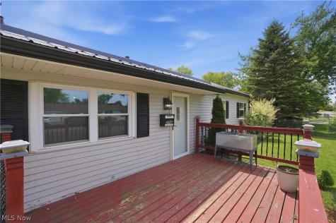 2708 19th Street NE Canton OH 44705