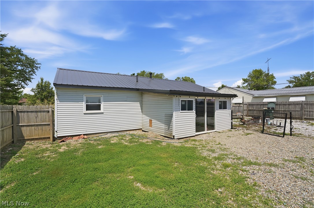 2708 19th Street NE Canton OH 44705