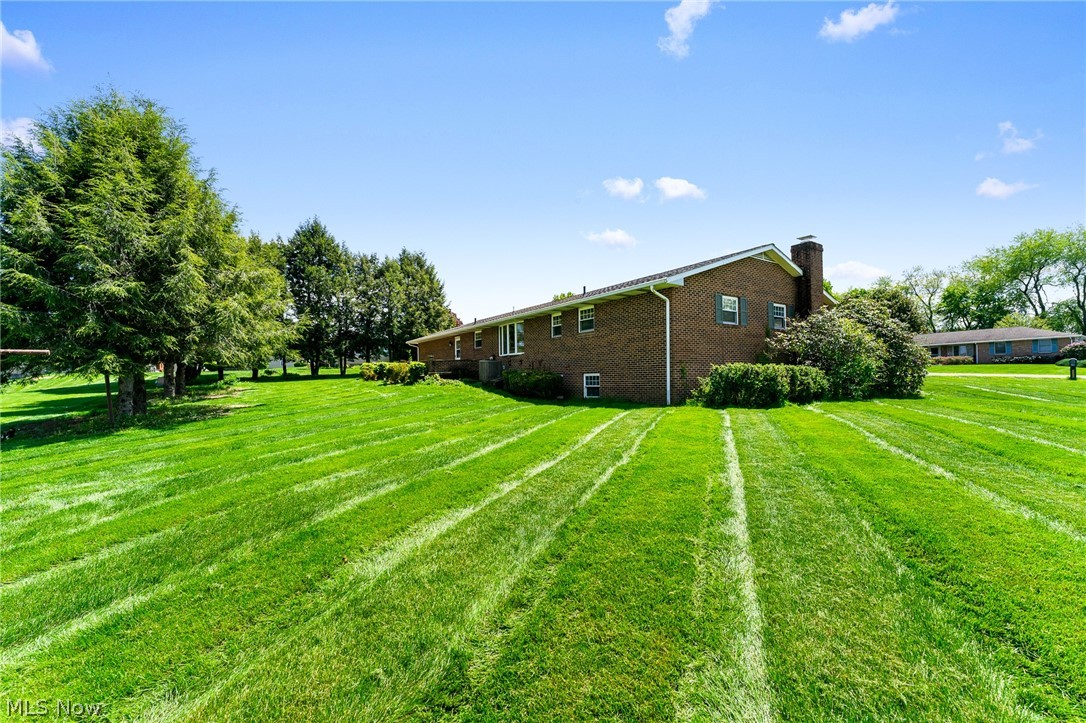 49325 S Park Circle East Liverpool OH 43920