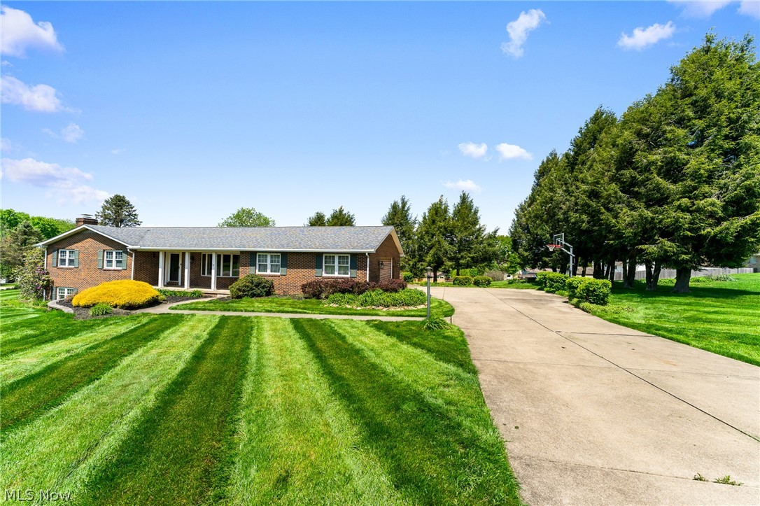 49325 S Park Circle East Liverpool OH 43920