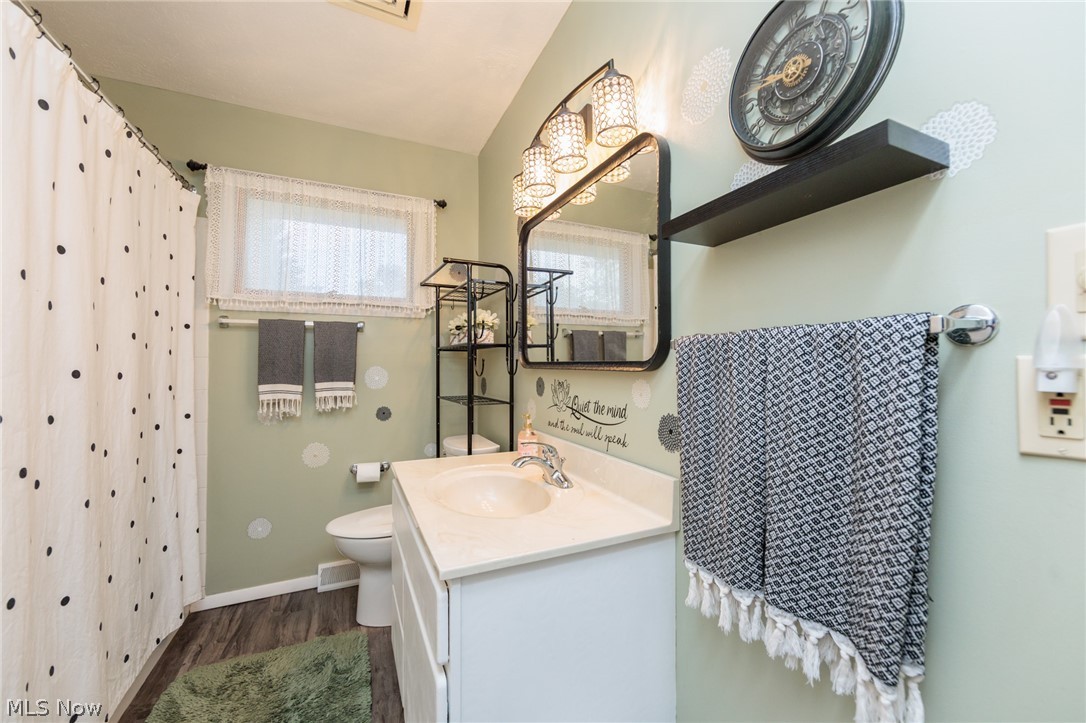 5029 Oakview Drive Vermilion OH 44089
