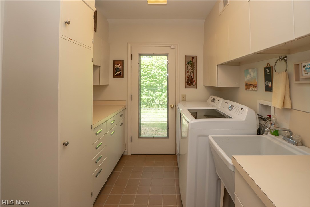 4107 Logan Avenue NW Canton OH 44709