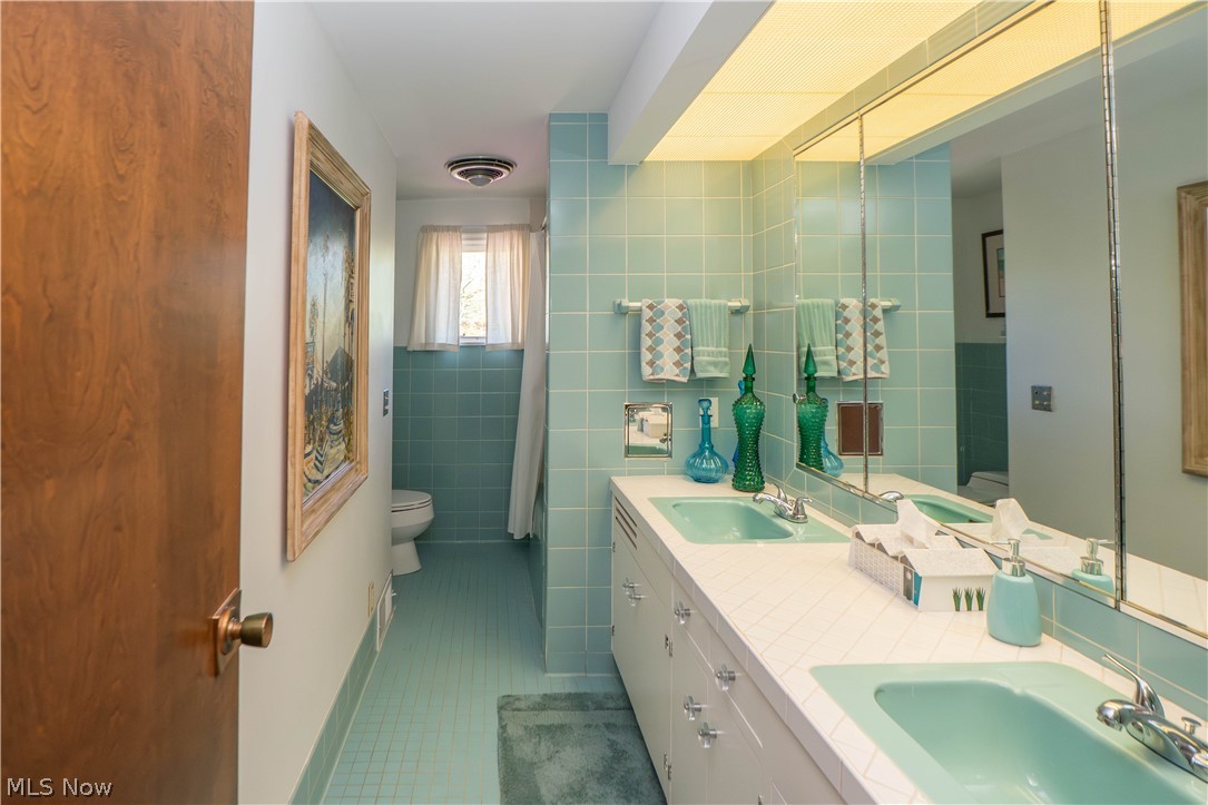 4107 Logan Avenue NW Canton OH 44709