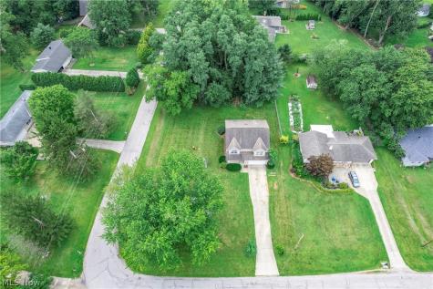 25273 Briarwood Lane Columbia Station OH 44028