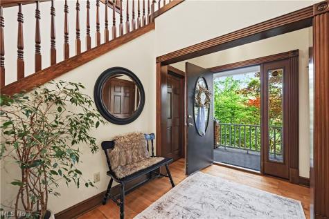 8851 Spring Valley Drive Broadview Heights OH 44147