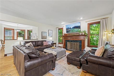 8851 Spring Valley Drive Broadview Heights OH 44147