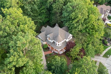 8851 Spring Valley Drive Broadview Heights OH 44147