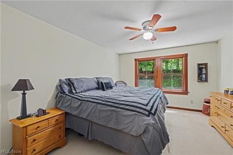 8851 Spring Valley Drive Broadview Heights OH 44147