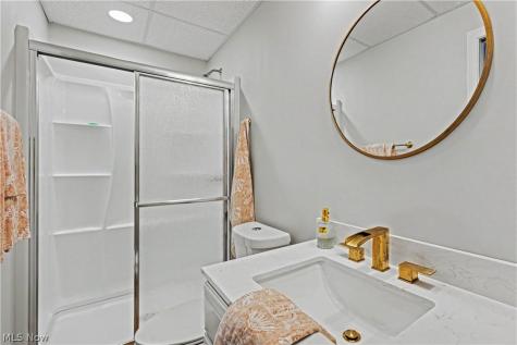 8851 Spring Valley Drive Broadview Heights OH 44147
