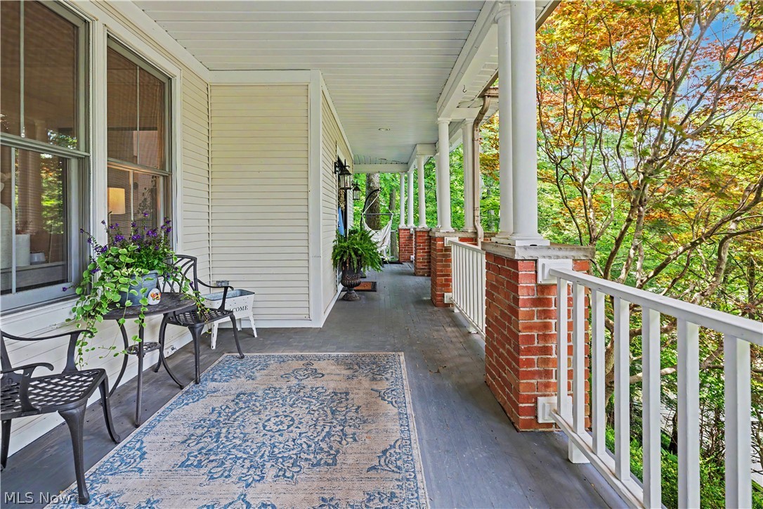 8851 Spring Valley Drive Broadview Heights OH 44147