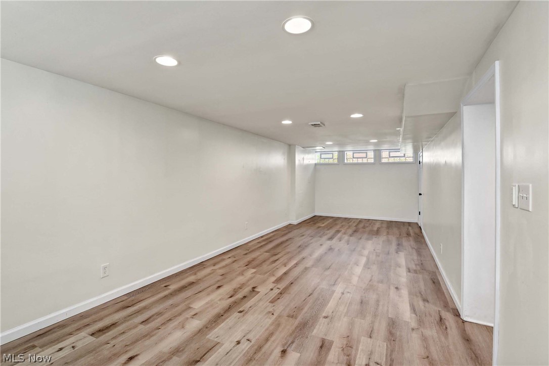 23800 E Oakland Road Bay Village OH 44140