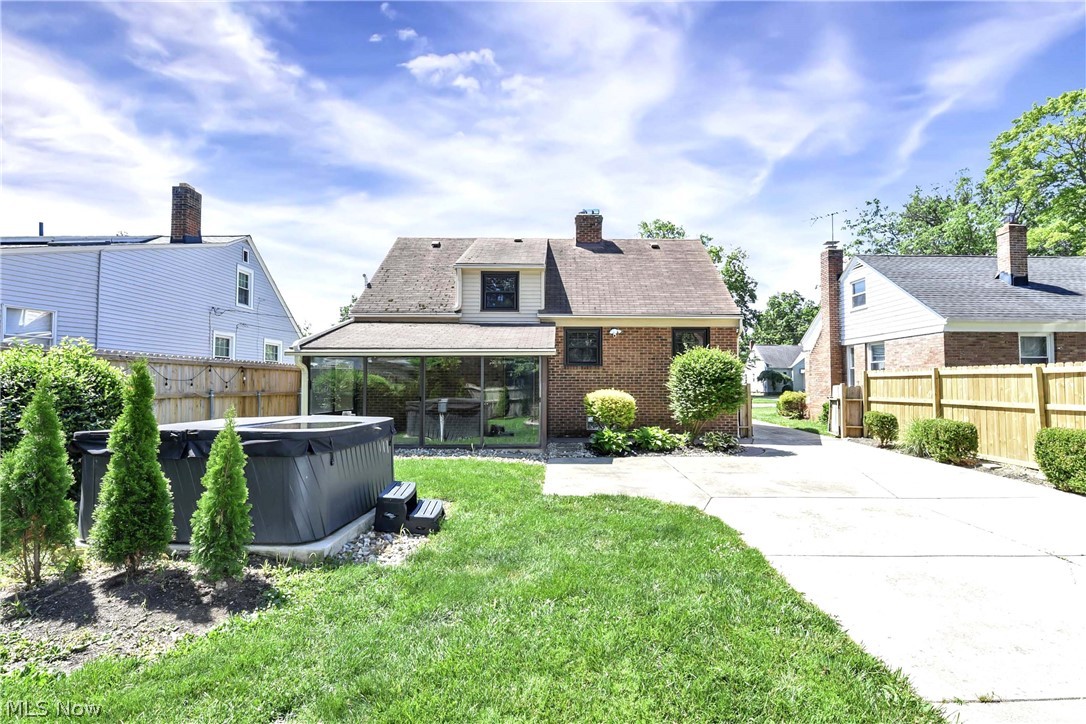 23800 E Oakland Road Bay Village OH 44140