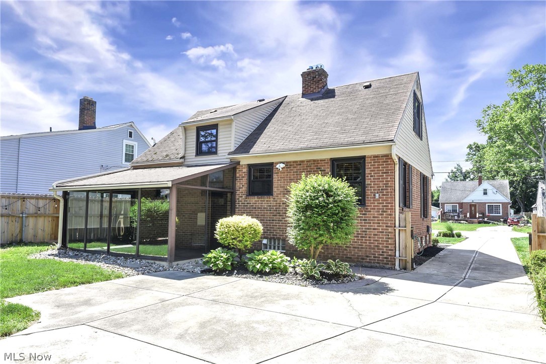 23800 E Oakland Road Bay Village OH 44140